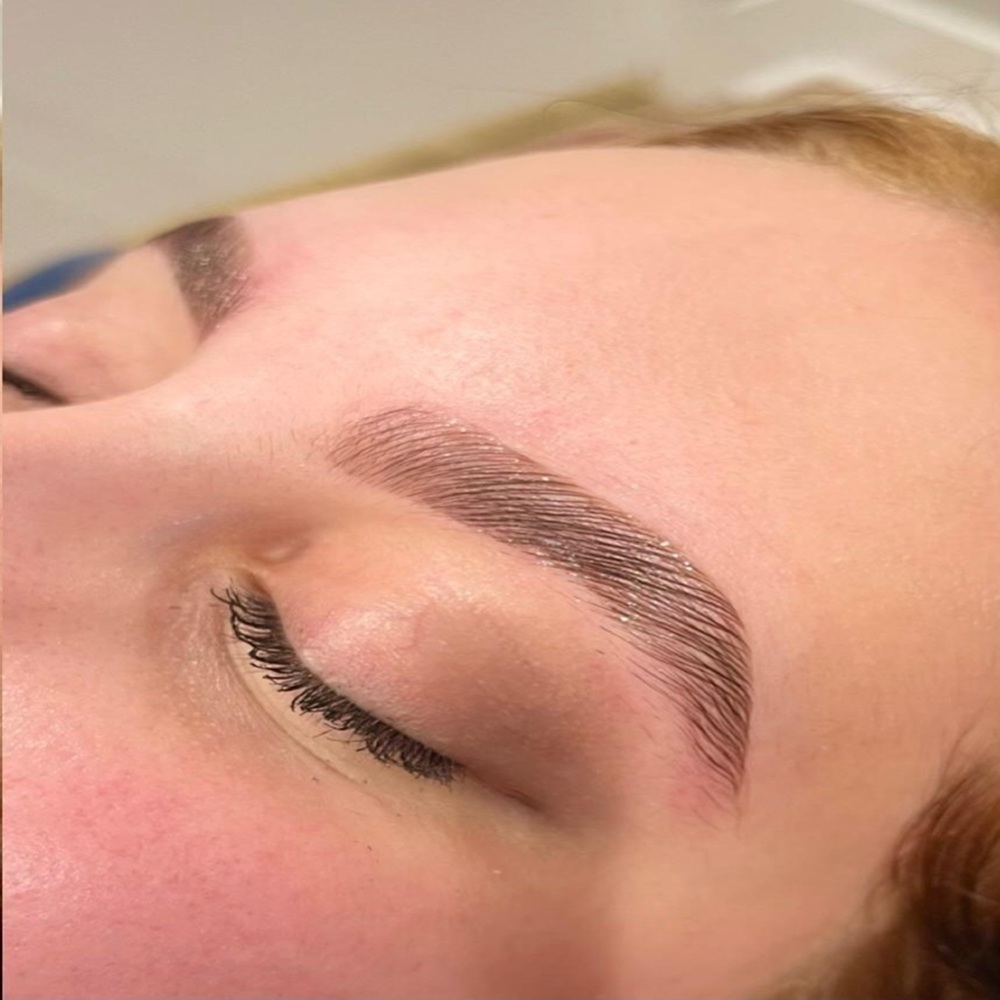 Threading
Waxing
Tinting
Lash Lift
Brow Lamination
Chemical Peel
Facial